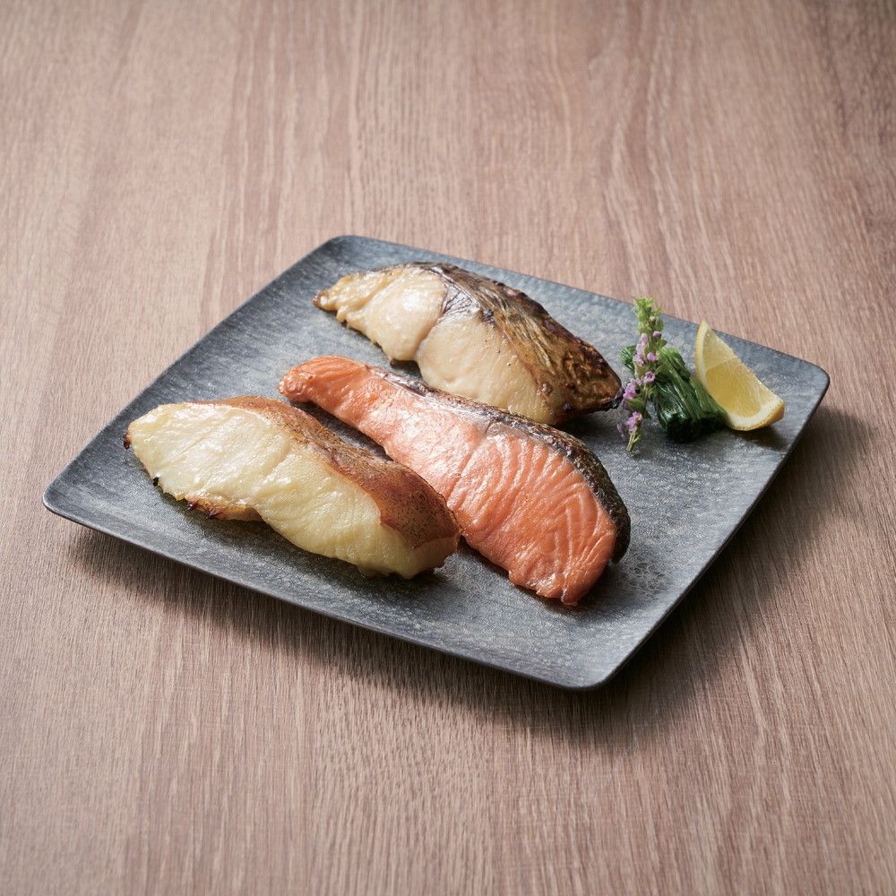 西京漬詰合せ 4種 計25袋 サーモン 7袋、さわら・金目鯛・カラスガレイ 各6袋 賞味期限：製造日より冷凍60日